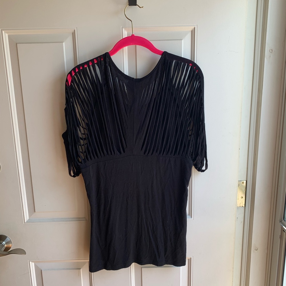 BKE Red top - Picture 2 of 3